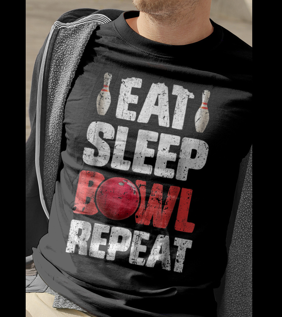 Eat Sleep Bowl Repeat Bowling Pin Red Ball Bowlers T-Shirt