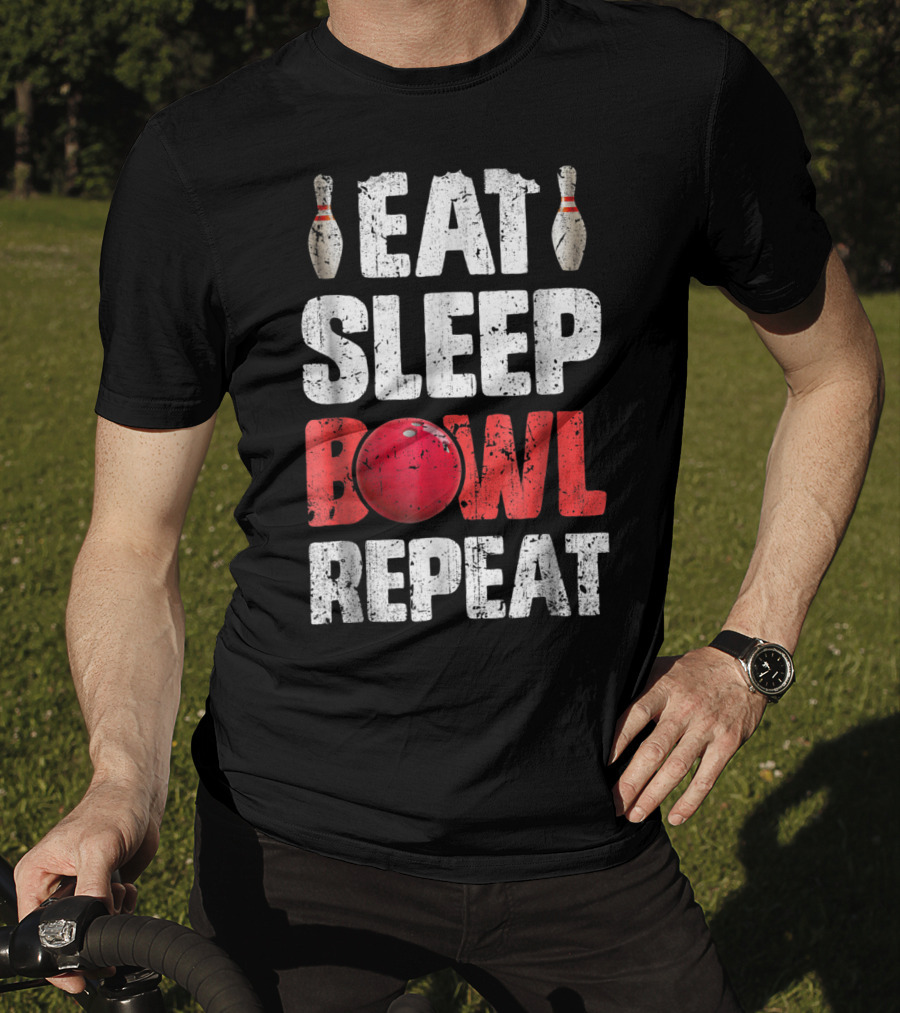 Eat Sleep Bowl Repeat Bowling Pin Red Ball Bowlers T-Shirt