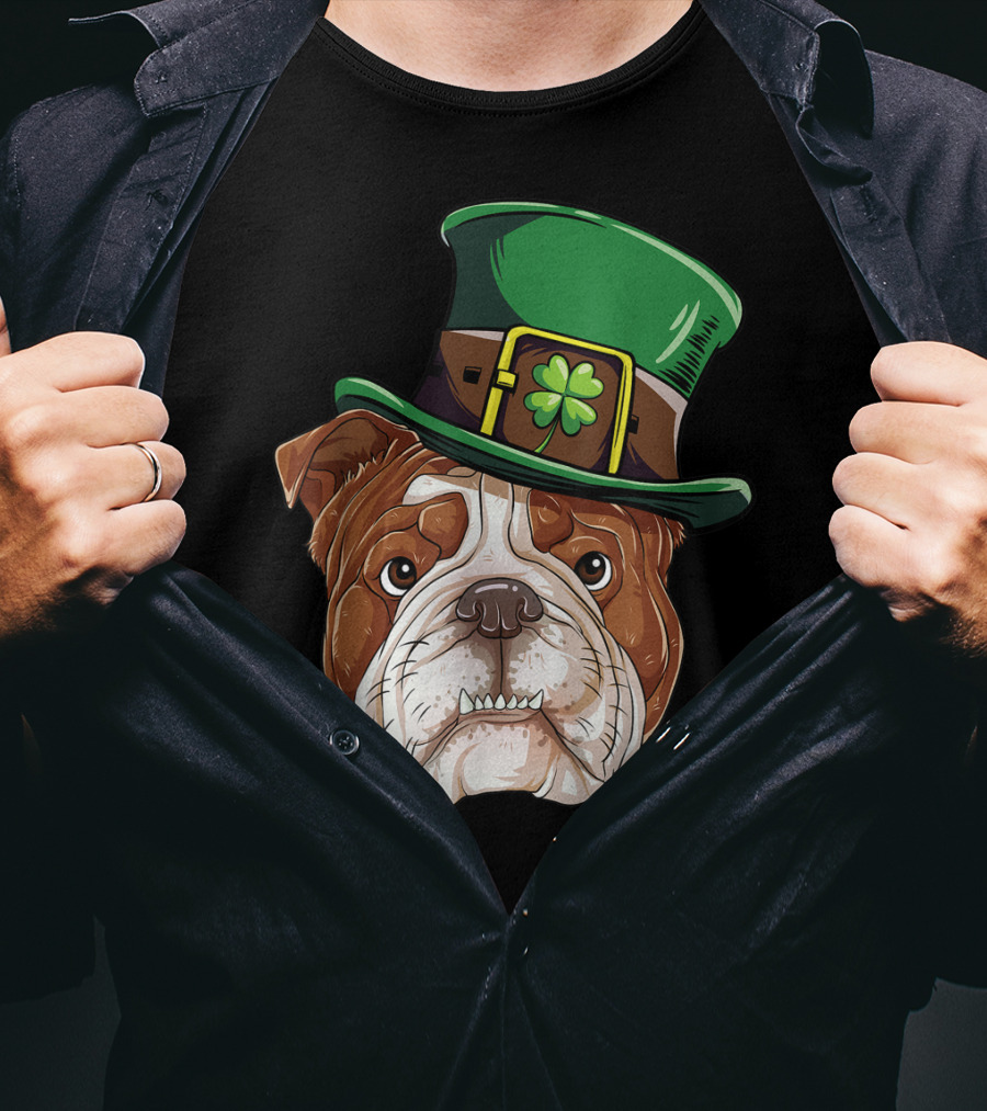 English Bulldog Wearing Leprechaun Hat St Patricks Day Dog T-Shirt