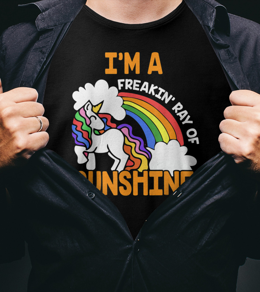 I'm A Freakin' Ray Of Sunshine Funny Rainbow Unicorn Vintage 1970's HY T-Shirt