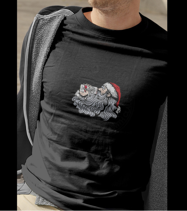 Ain't No Laws When You Drink With Santa Claus T-Shirt