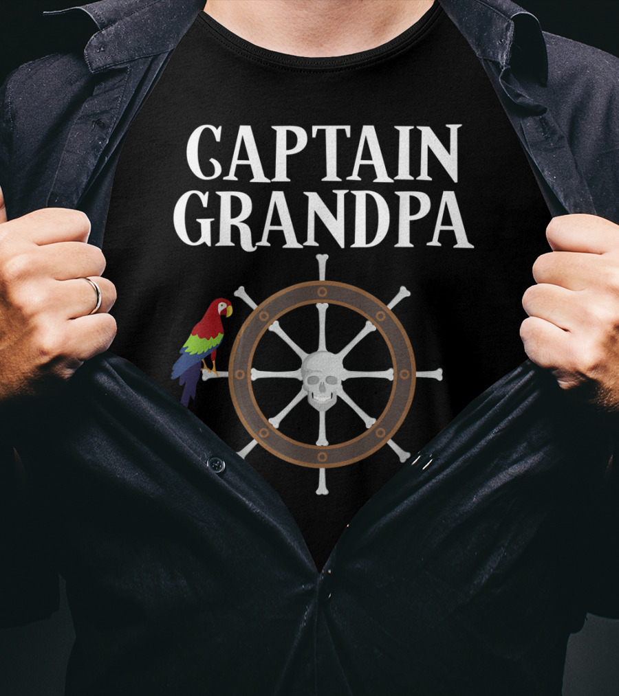 Captain Grandpa Parrot Skull Ship Wheel T-Shirt