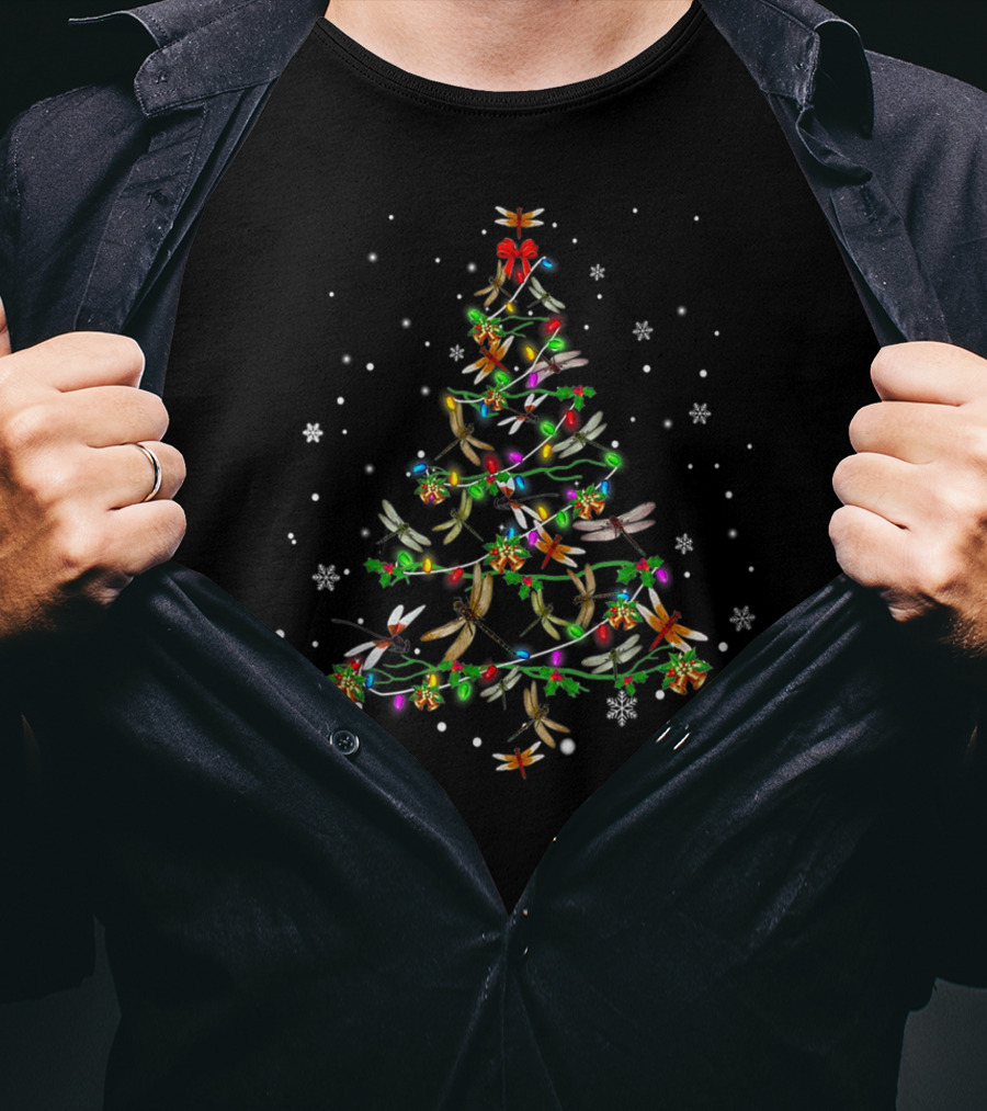 Dragonfly Christmas Tree Lights And Snowflakes Decor T-Shirt
