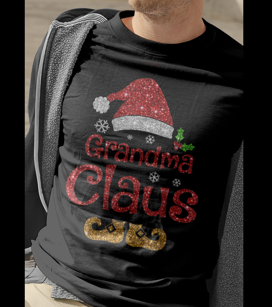 Grandma Claus Sparkly Santa Hat And Shoes Holiday Cheer T-Shirt
