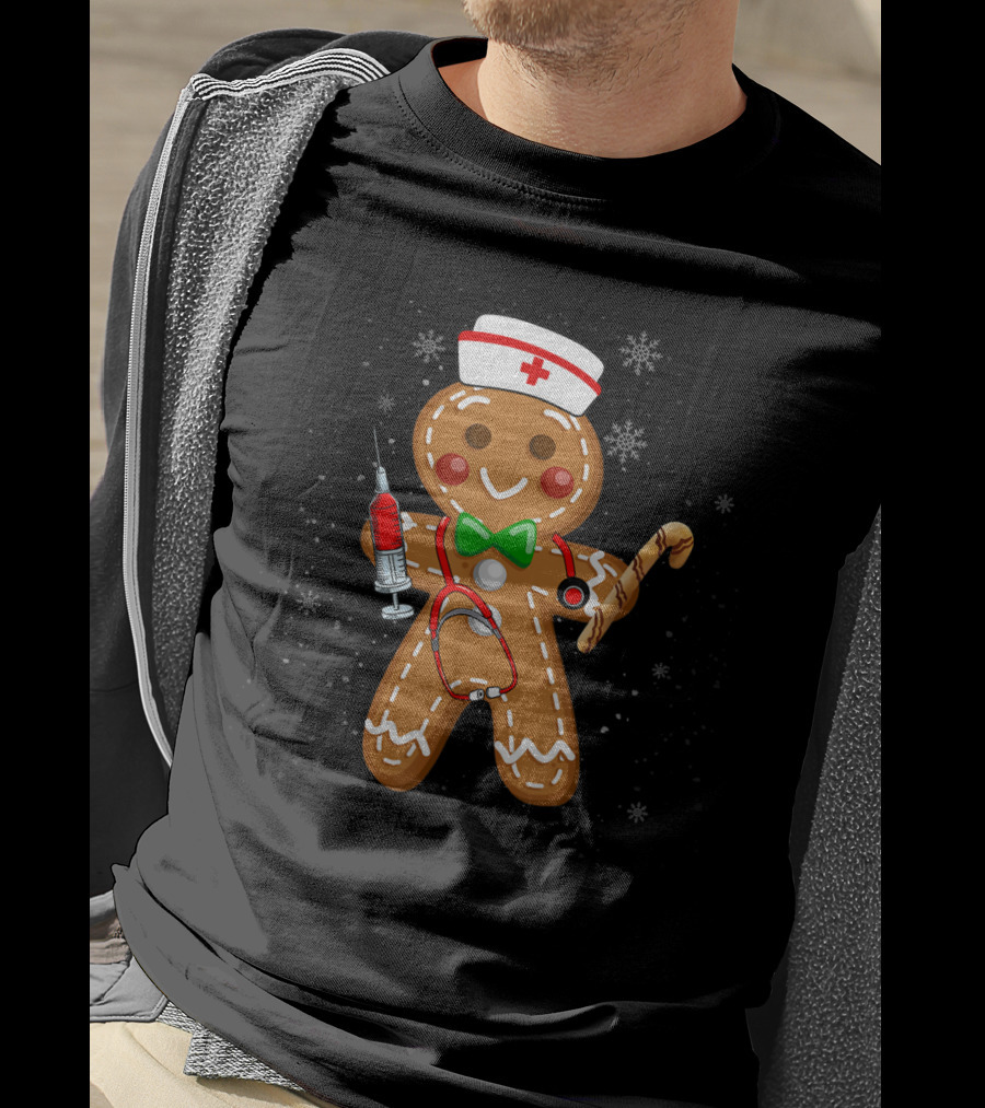 Gingerbread Nurse With Syringe And Stethoscope Christmas Holiday Fun T-Shirt