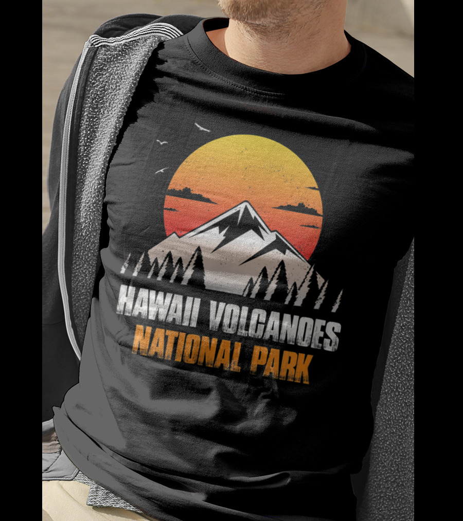 Hawaii Volcanoes National Park Sunset Mountain Landscape With Birds T-Shirt