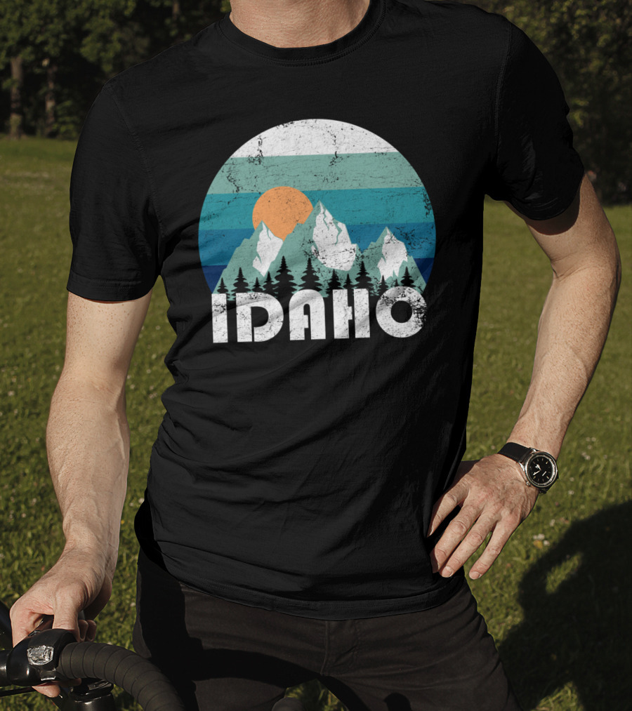 Idaho Mountains Retro Sunset Forest Scenic T-Shirt