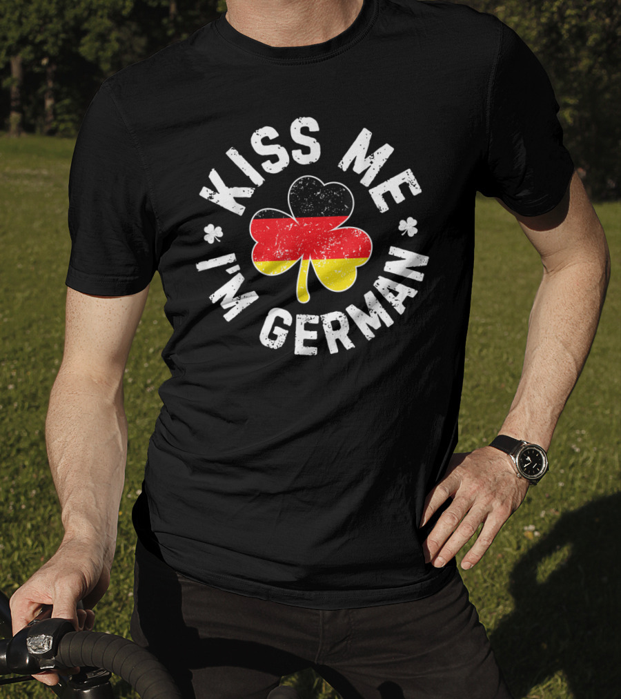 Kiss Me I'm German Clover St Patricks Day Germany T-Shirt