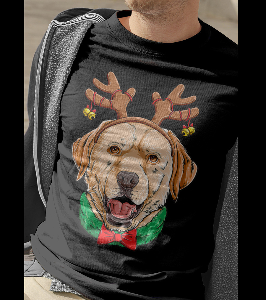 Labrador With Christmas Reindeer Antlers And Bow Tie Dog Xmas O7 T-Shirt