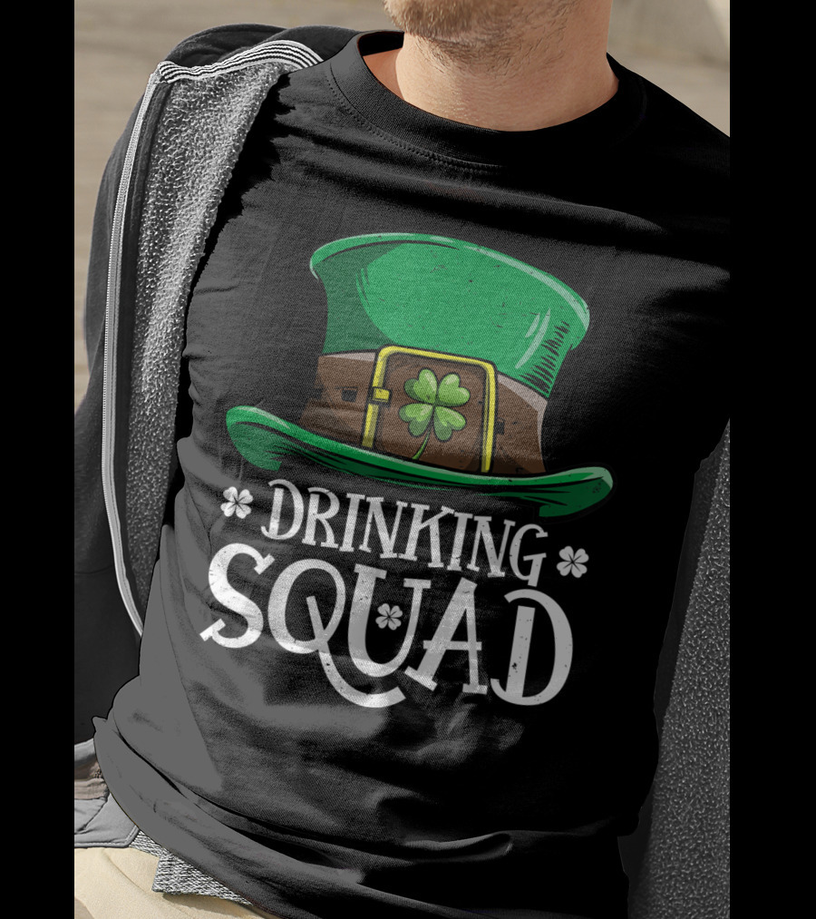 Drinking Squad Leprechaun St Patricks Day Men T-Shirt