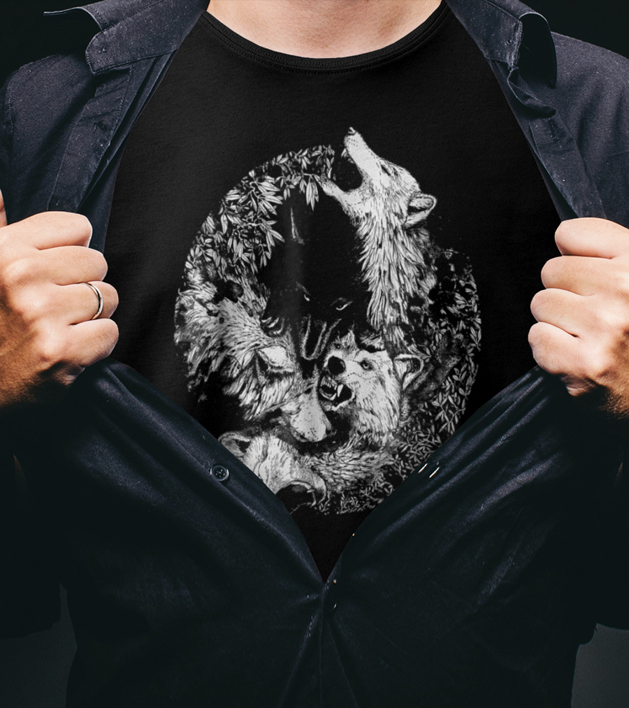Loves Wolves Wild Wolf Howling Pack Nature Forest T-Shirt
