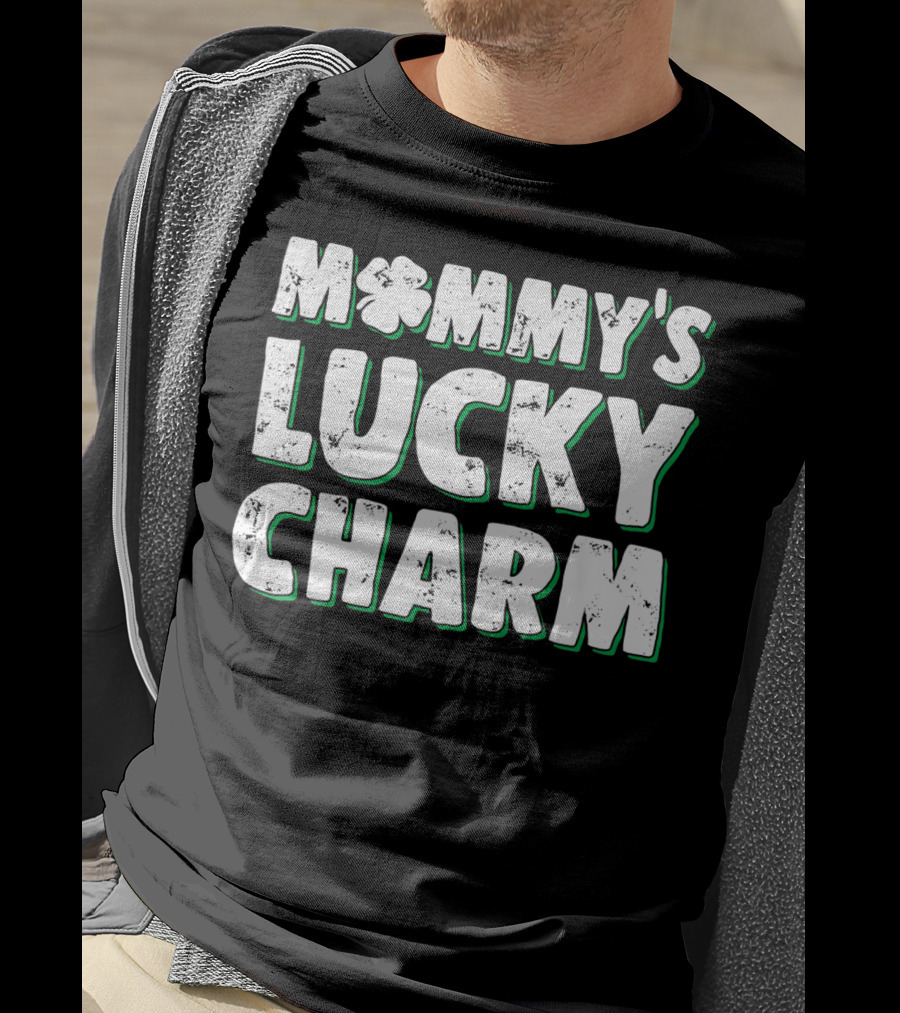 Mommy's Lucky Charm St Patrick's Day Clover T-Shirt