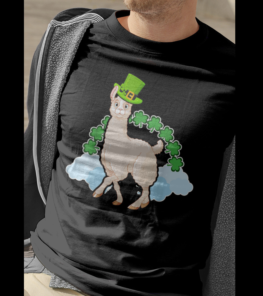 Llama St Patricks Day Rainbow Shamrocks Leprechaun Hat T-Shirt