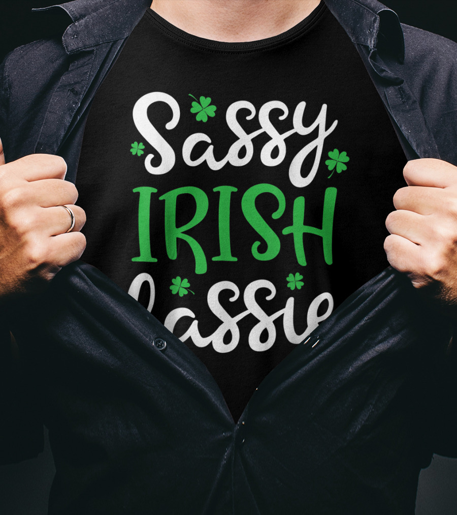 Sassy Irish Lassie St Patricks Day Irish Girls Shamrock OY T-Shirt