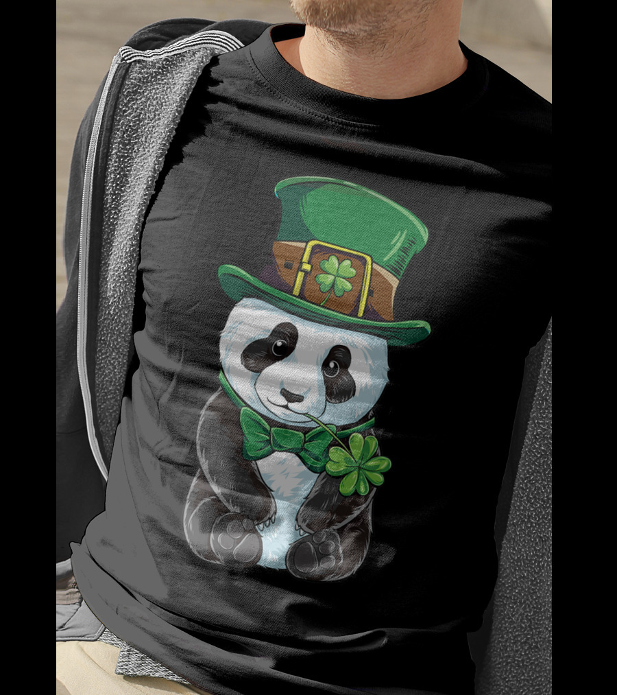 St Patricks Day Leprechaun Panda With Clover Cute Irish T-Shirt