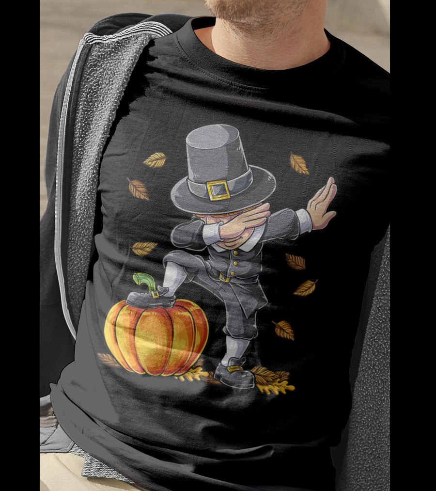 Thanksgiving Dabbing Pilgrim Boy Pumpkin Autumn Leaves T-Shirt