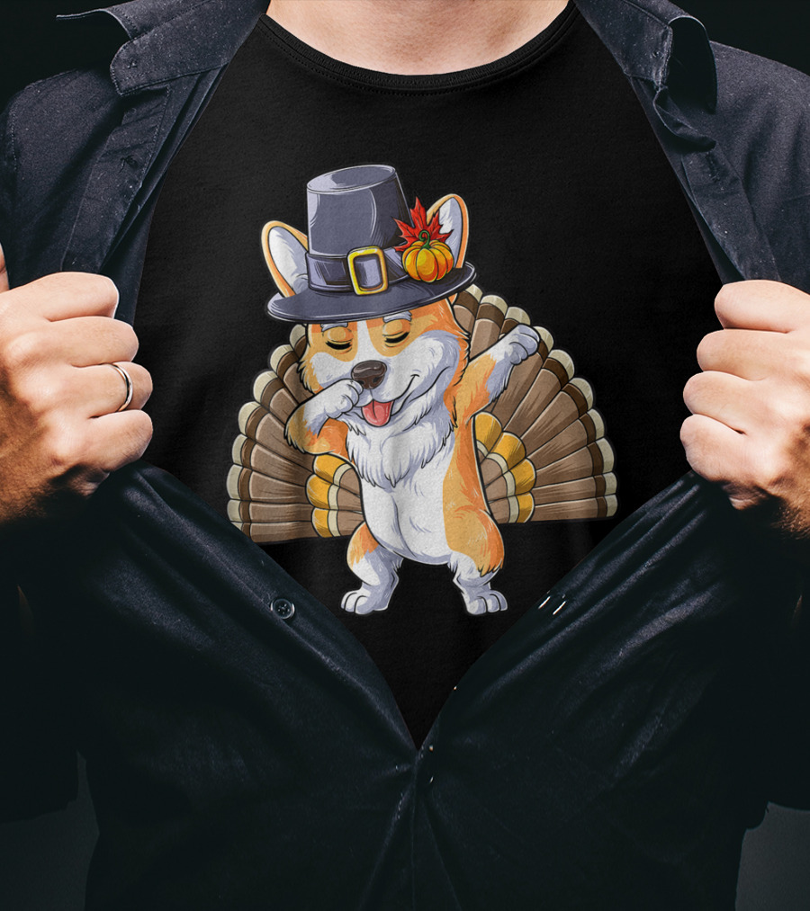Thanksgiving Pilgrim Corgi Dabbing With Turkey Feathers T-Shirt