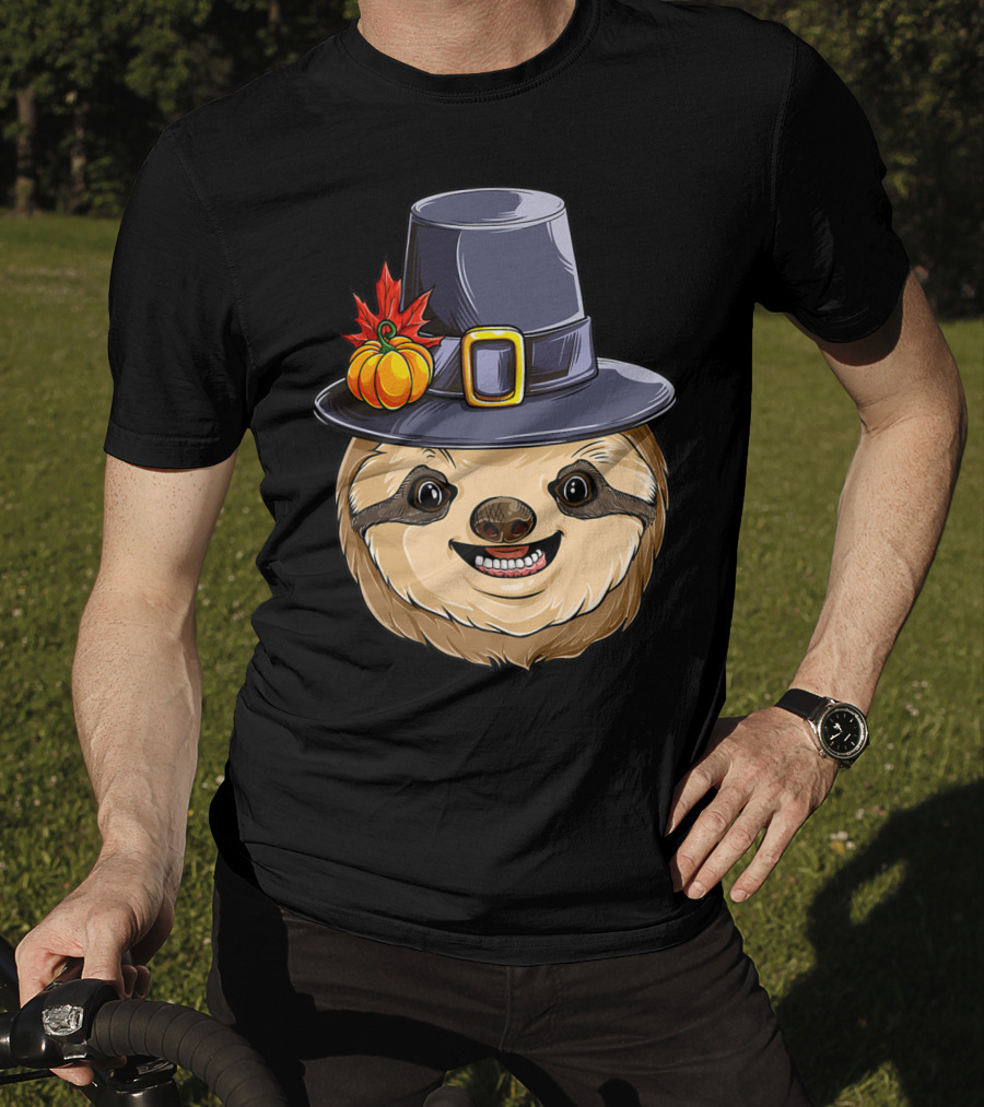 Thanksgiving Sloth With Pilgrim Hat Pumpkin And Autumn Leaves T-Shirt