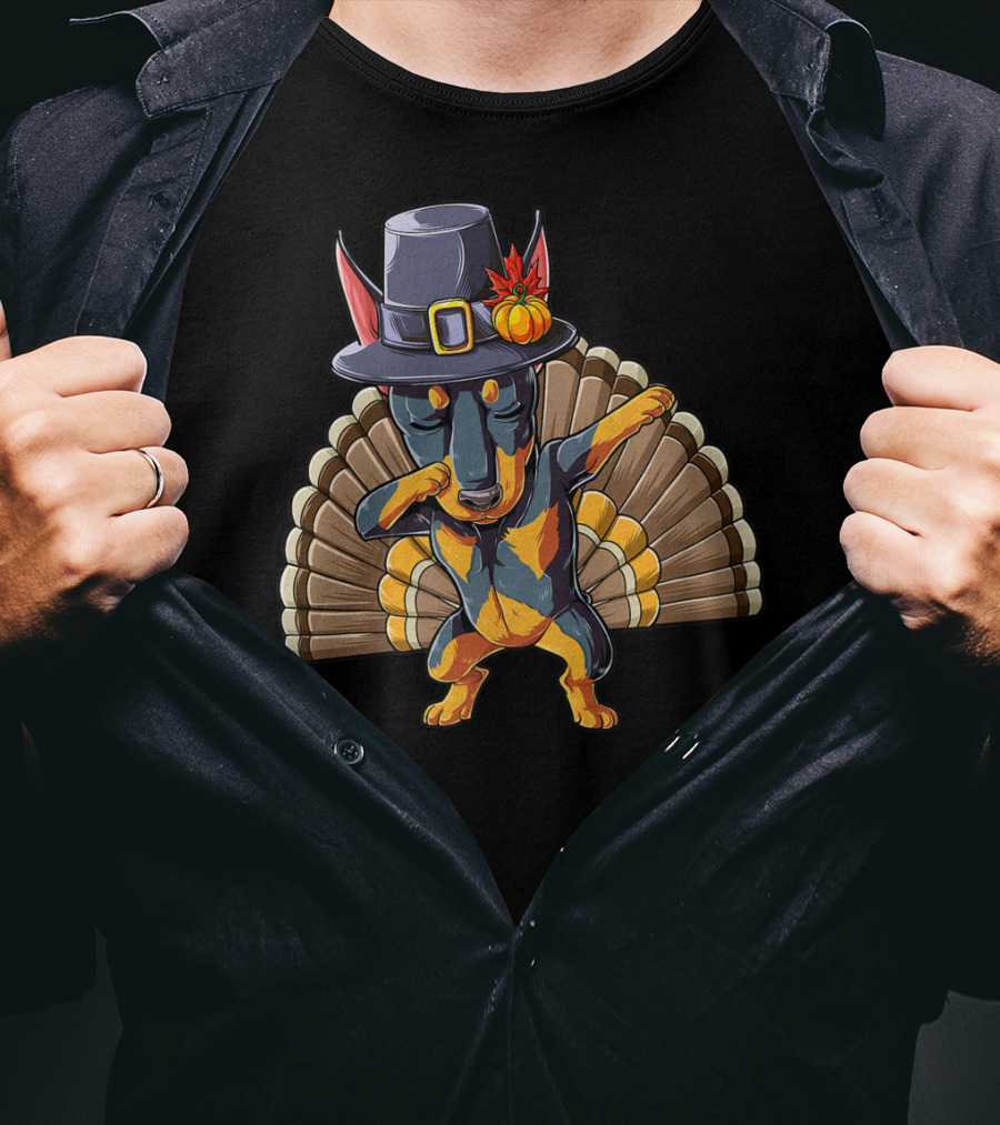 Thanksgiving Dabbing Doberman Pilgrim Hat Turkey Feather Background T-Shirt