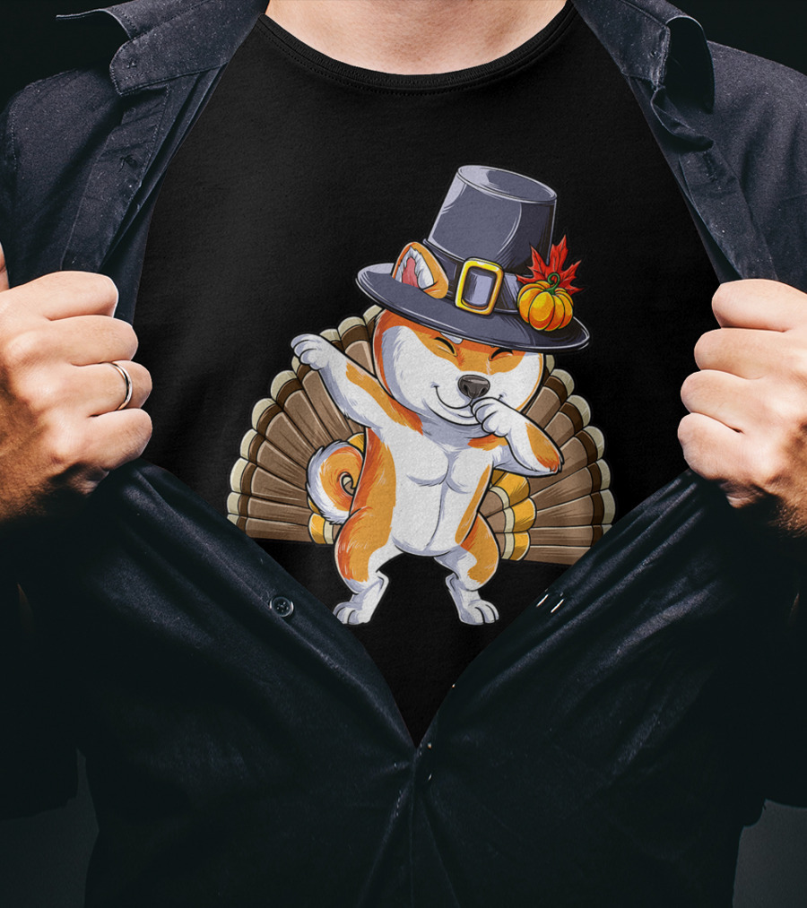 Thanksgiving Dabbing Shiba Inu Pilgrim Hat Turkey Background T-Shirt