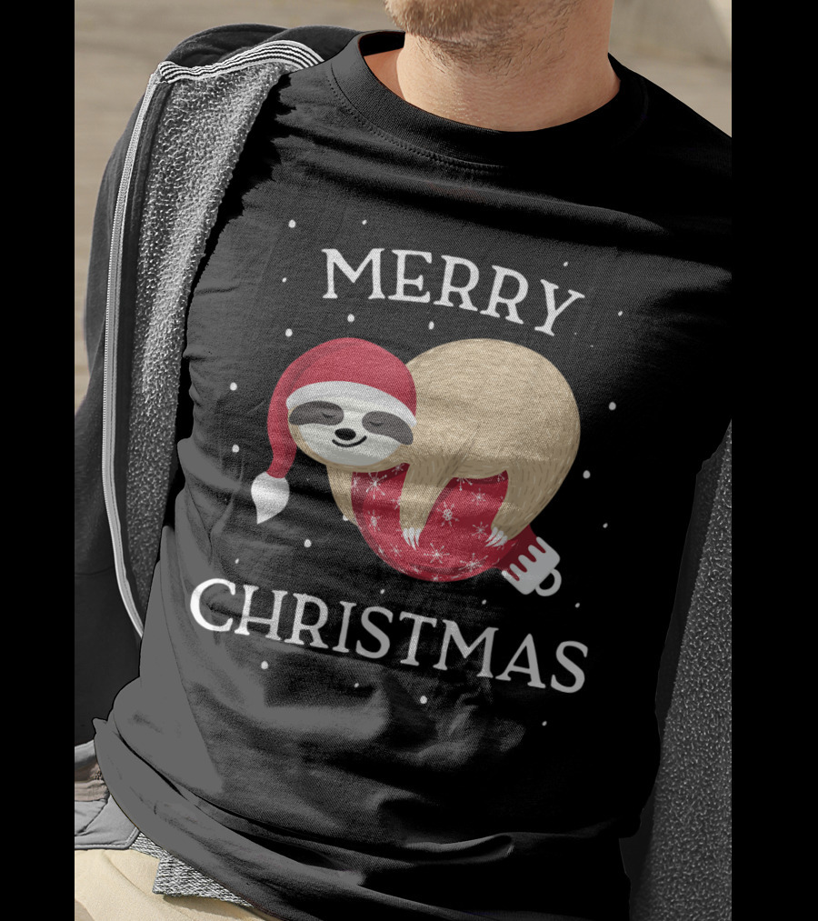 Merry Christmas Sloth Santa Hat Snowflakes T-Shirt