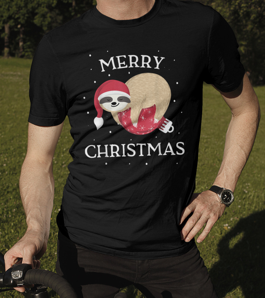 Merry Christmas Sloth Santa Hat Snowflakes T-Shirt