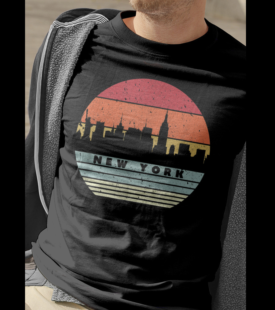 New York Retro Skyline Souvenir Style USA T-Shirt