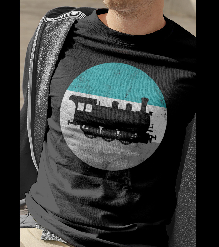 Vintage Steam Train Silhouette In Retro Circle T-Shirt