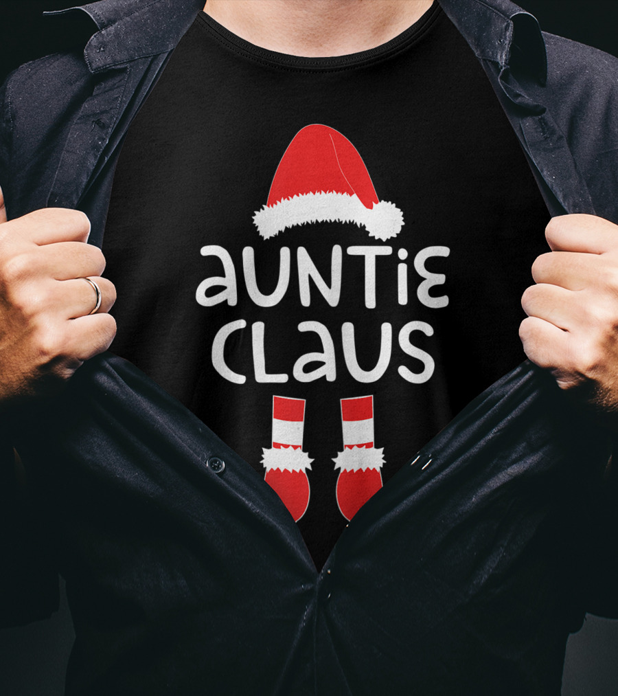 Santa Hat And Boots Auntie Claus Christmas T-Shirt