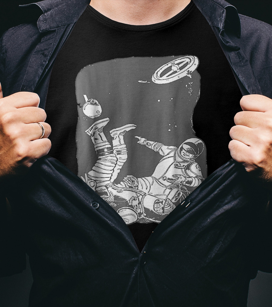 Astronaut Playing Circle Game In Space Prank Meme T-Shirt