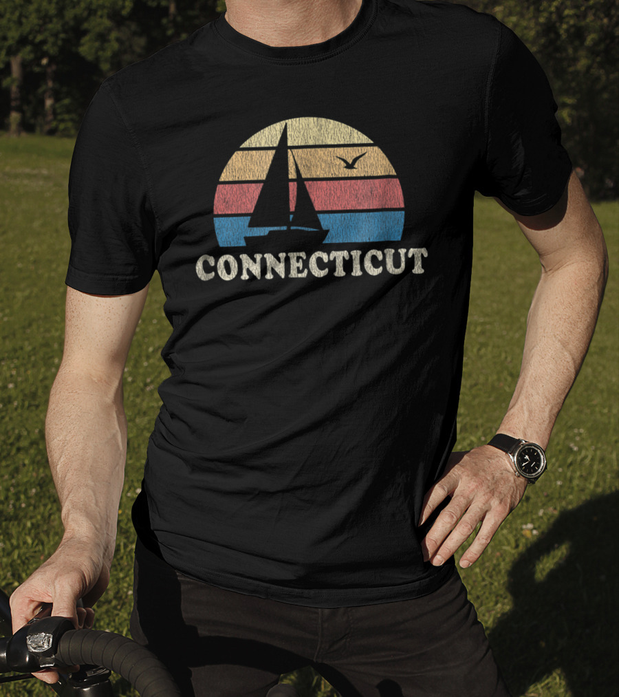 Connecticut 70s Vintage Sailboat Sunset Throwback T-Shirt