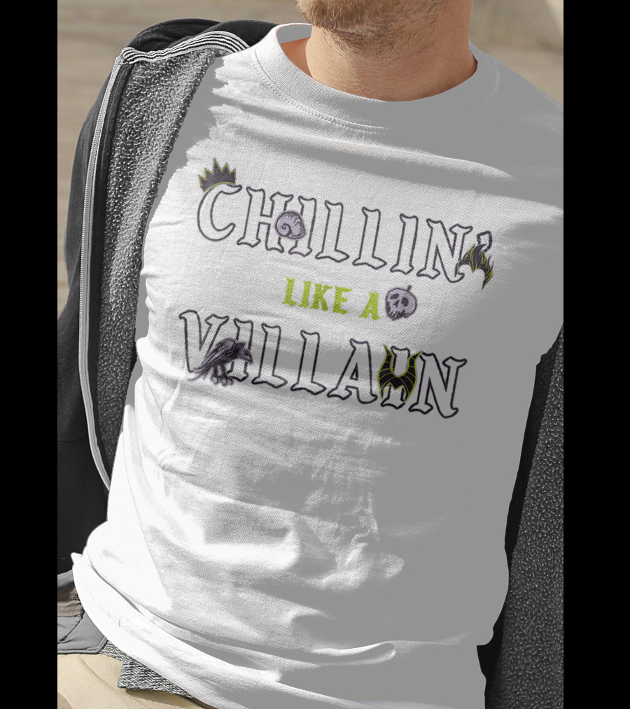 Disney Chillin Like A Villain Crown Skull Bat Raven Snake T-Shirt