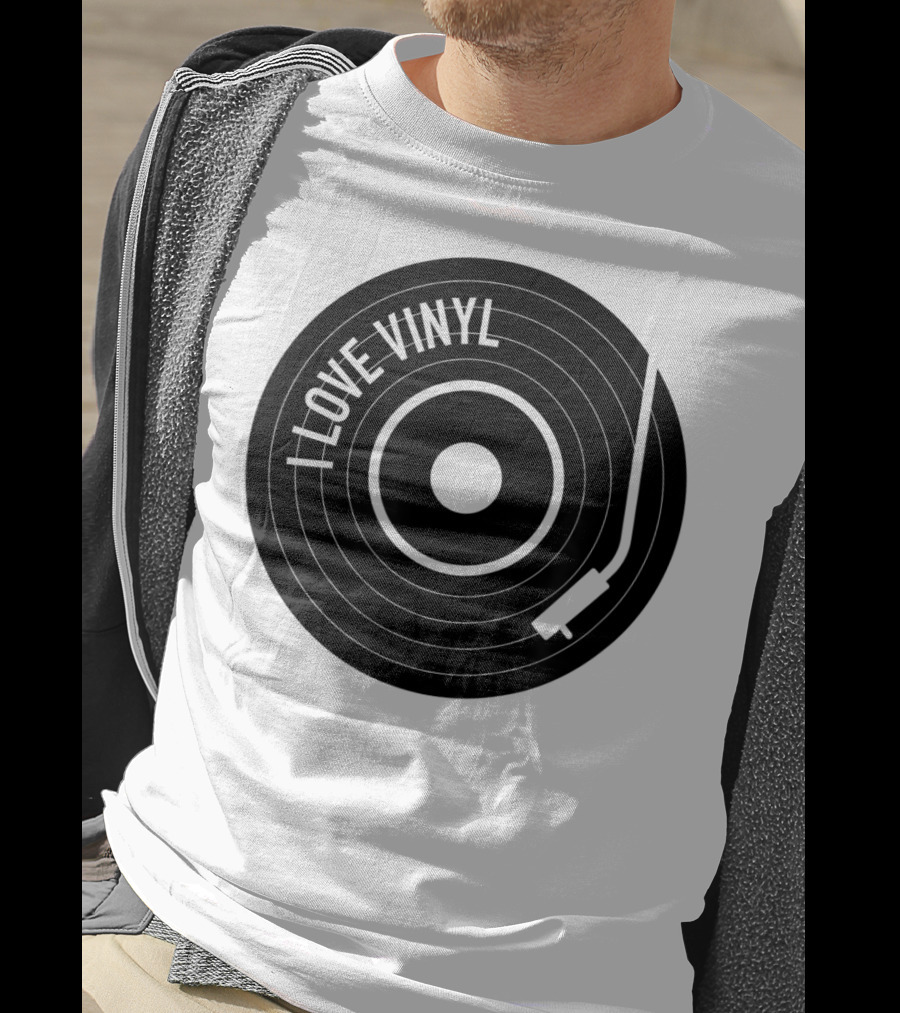 I Love Vinyl Record Player Vintage Music Enthusiast T-Shirt