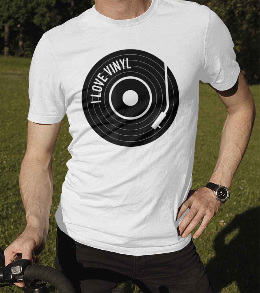 I Love Vinyl Record Player Vintage Music Enthusiast T-Shirt