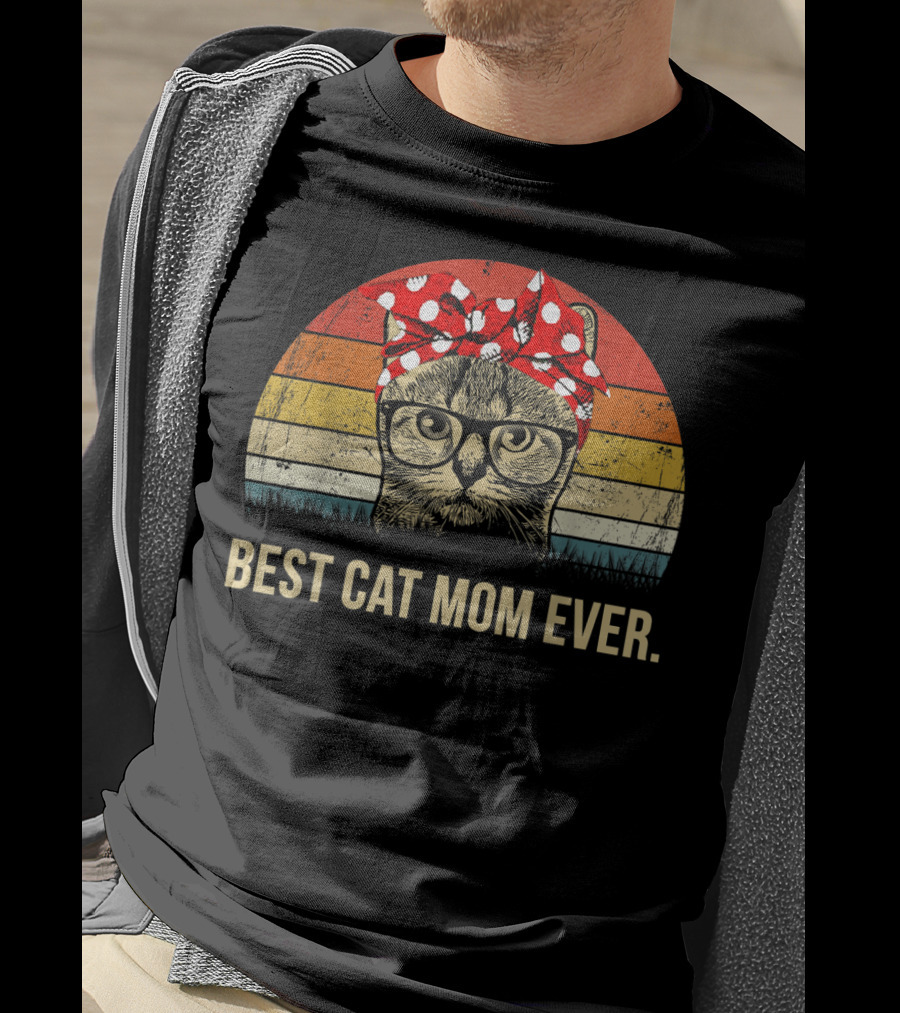 Best Cat Mom Ever Vintage Retro Graphic Cat MomyGift T-Shirt