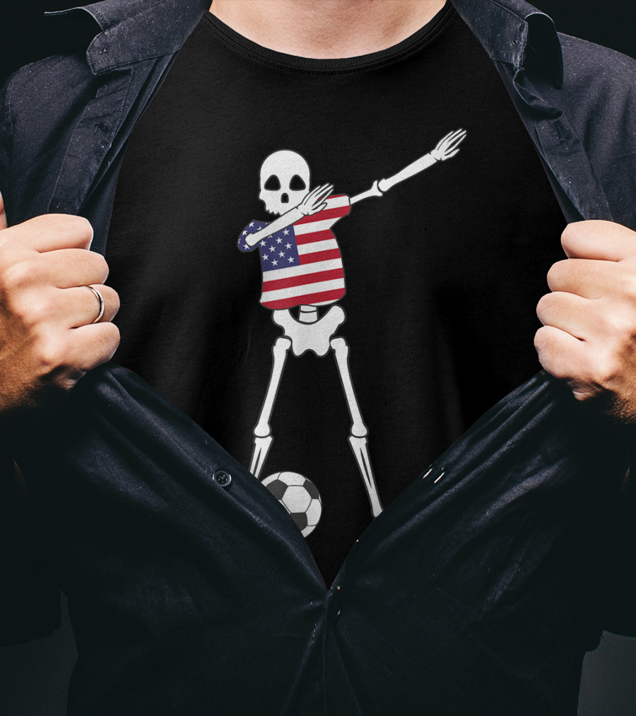 Dabbing Skeleton USA Soccer American Flag Dab Dance Football T-Shirt