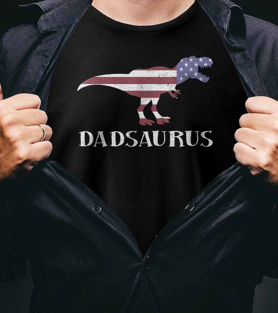 Dadsaurus Dinosaur Dad American Flag T-Rex USA Patriotic T-Shirt