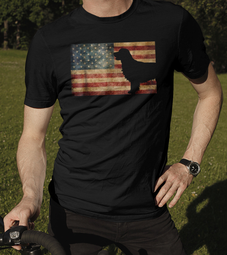 Golden Retriever Silhouette With Vintage American Flag T-Shirt
