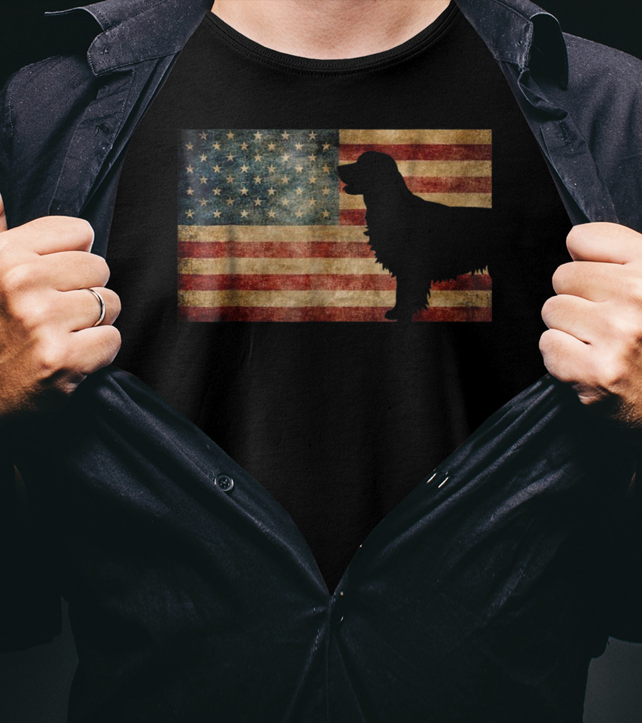 Golden Retriever Silhouette With Vintage American Flag T-Shirt