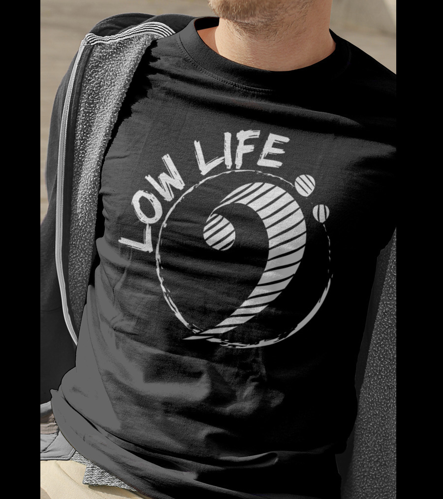 Low Life Clef Bass Clef Guitar Music Humor T-Shirt