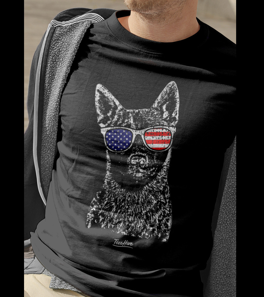 Australian Cattle Dog USA Flag Blue Heeler Sunglasses T-Shirt
