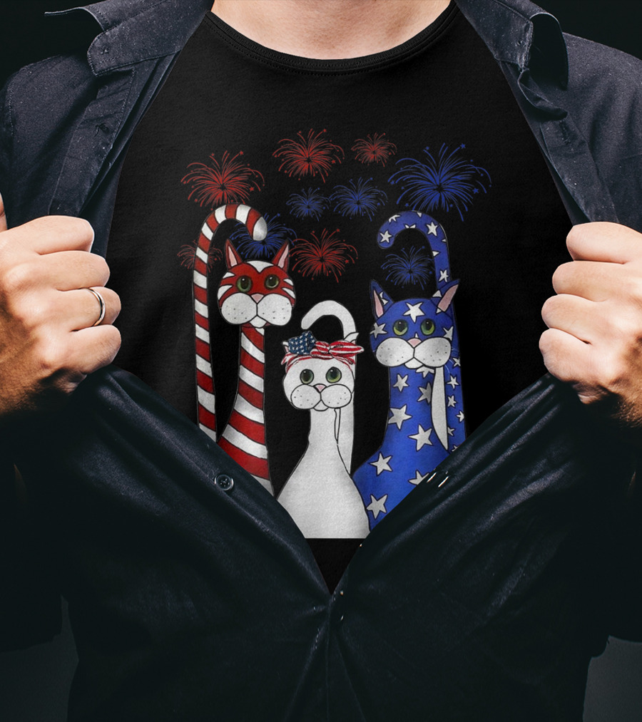 Cat Red White Blue American Flag Patriotic Fireworks T-Shirt