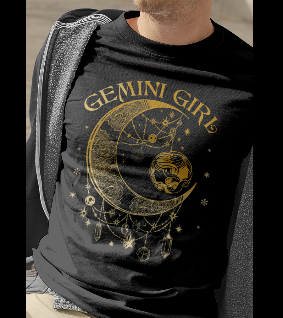 Gemini Girl Zodiac Henna Moon With Crystals And Stars T-Shirt