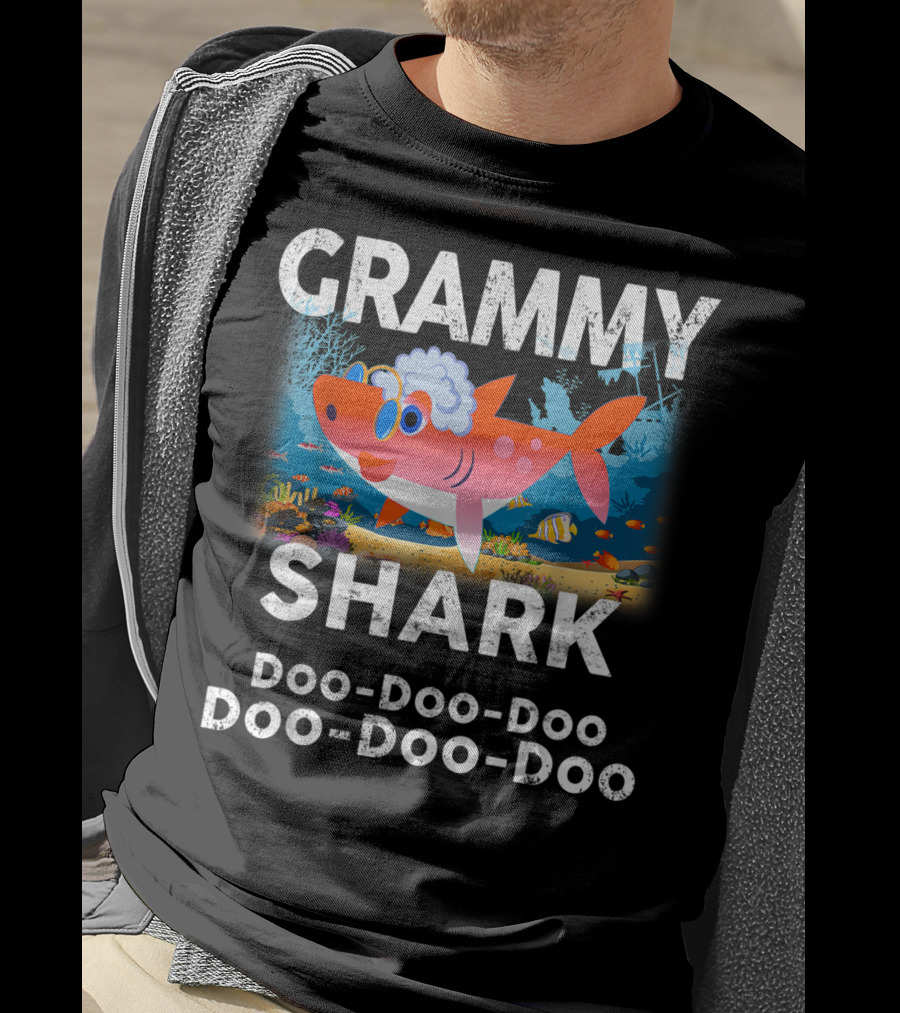 Grammy Shark Doo-Doo-Doo Doo-Doo-Doo Ocean Family T-Shirt