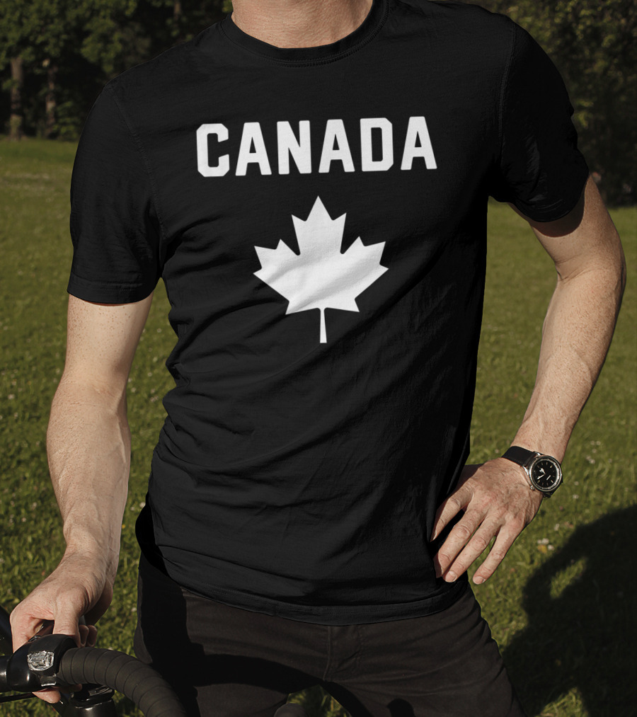 Canada Maple Leaf Minimalist T-Shirt