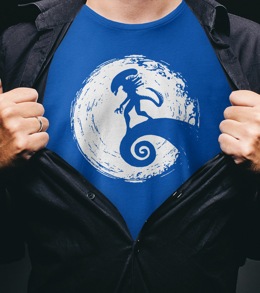 Nightmare On LV 426 Alien Meets Spiral Moon Scene T-Shirt