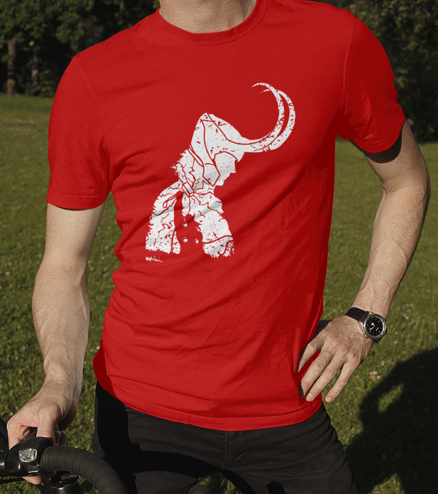 Dark Lord Norse God Trickster Horned T-Shirt