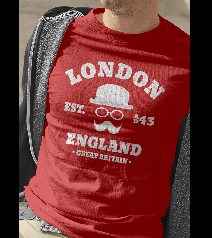 London England Est. AD 43 Great Britain Hipster Bowler Hat T-Shirt