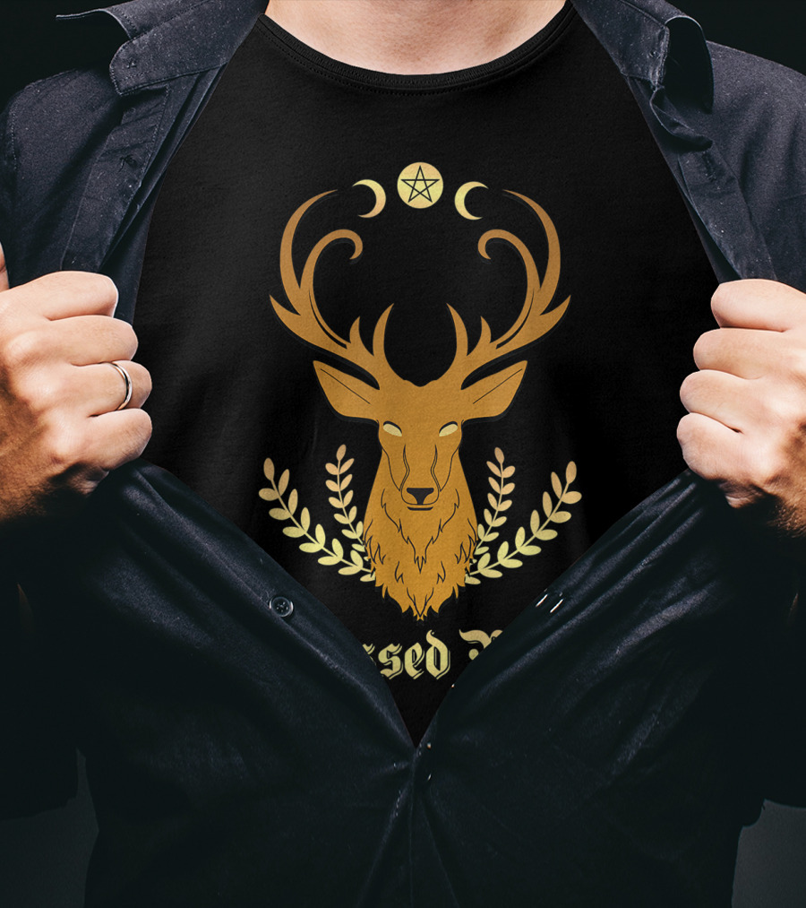 Blessed Yule Christmas Stag Pentacle Triple Moon T-Shirt