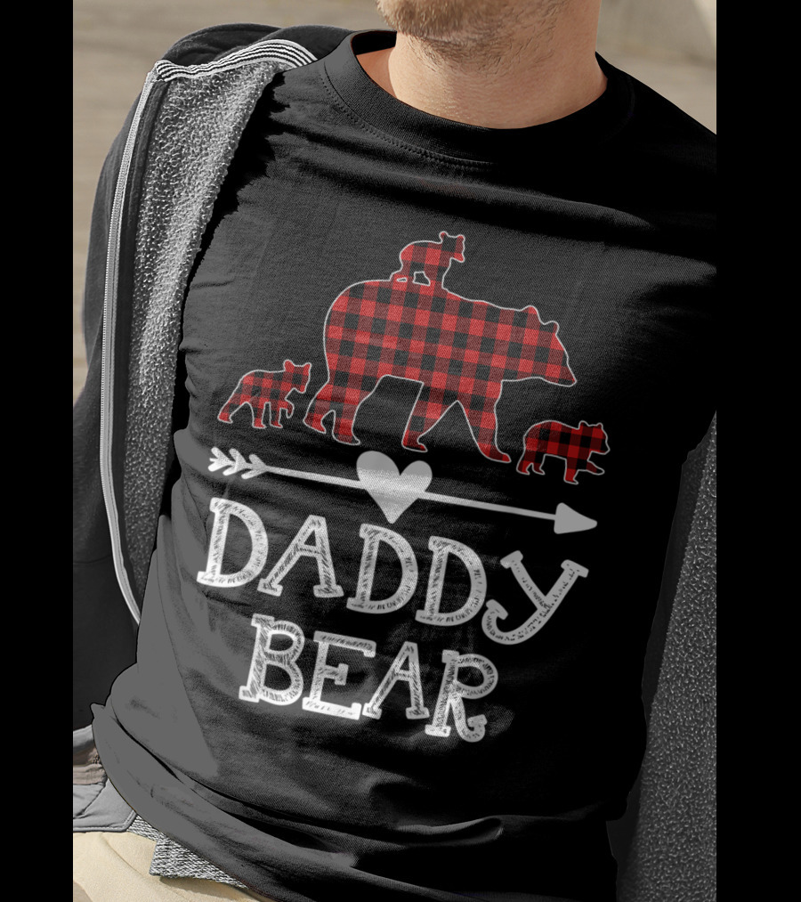 Daddy Bear Red Plaid Three Cubs Arrow Heart T-Shirt
